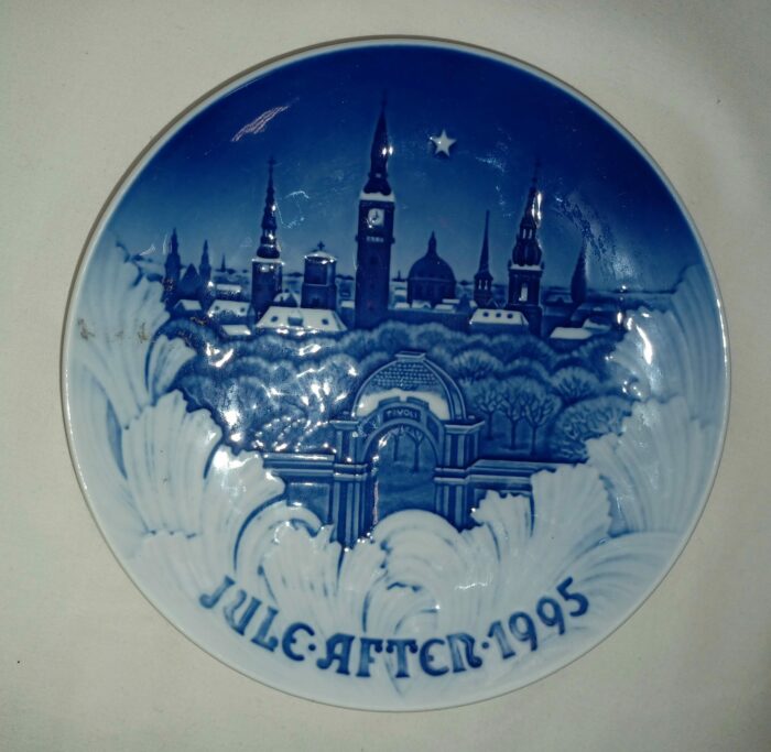 Assiettes de Noël Bing & Grondahl édition Christmas Collection plates Vintage en porcelaine Années entre 1970 et 1995 – Image 14