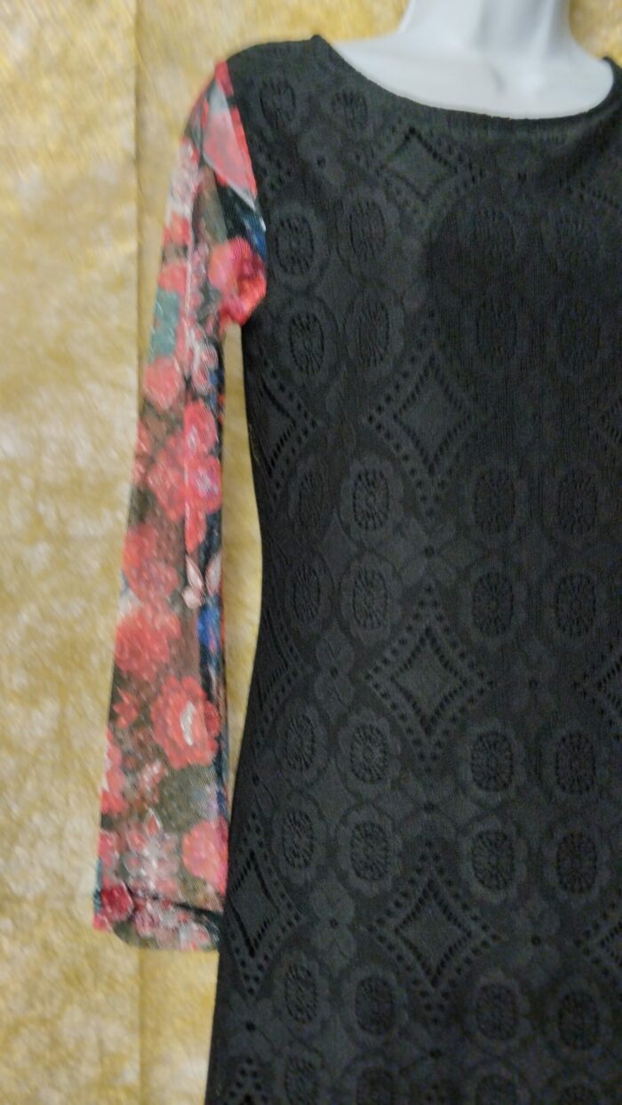 Robe femme Desigual taille 36, motifs fleurs et dentelle – Image 4