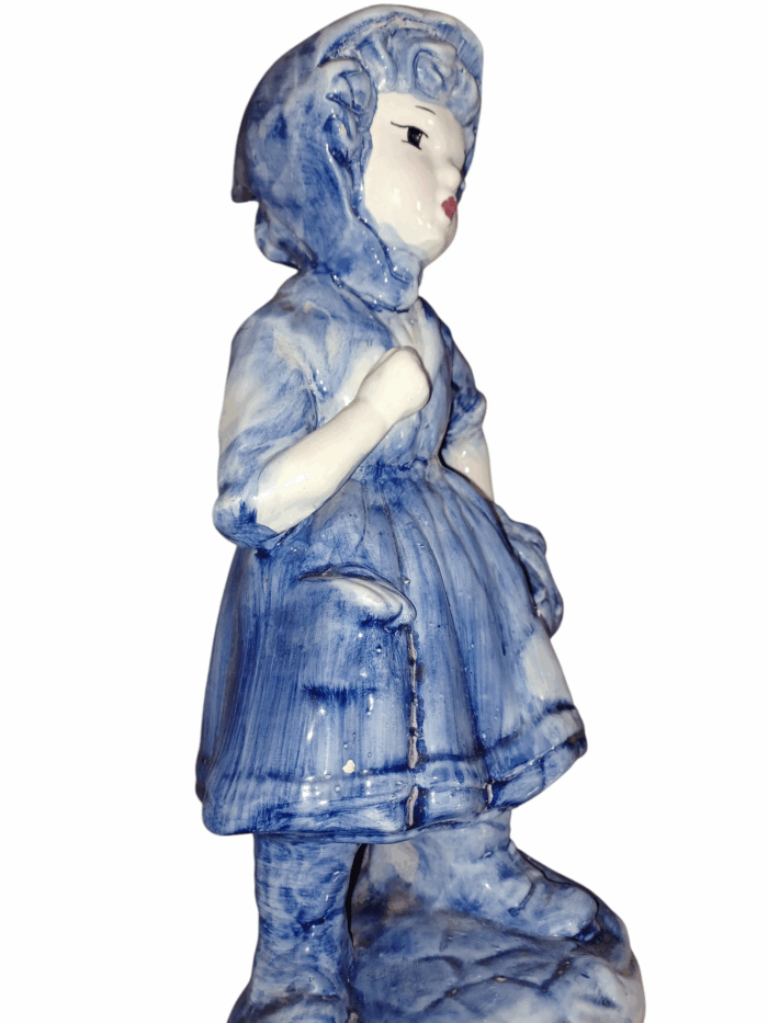 Statue bergère en porcelaine – Image 4