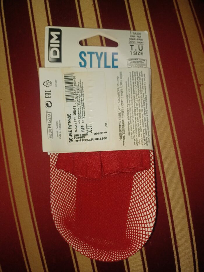 Socquettes Fantaisie Dim style rouge chili taille 35/41 neuf – Image 2