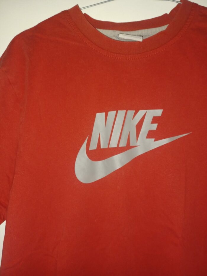 Tee-shirt manches courtes Nike taille XL= 158/170 cm= 14/15 ans – Image 3
