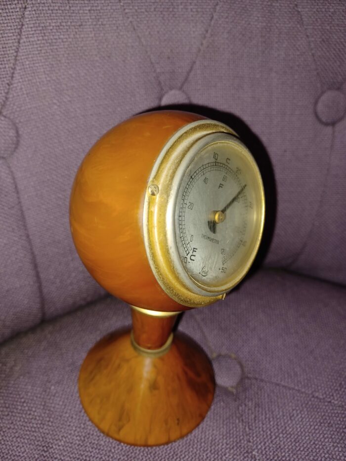 Thermomètre vintage en Bakélite et laiton des années 1930/1940 signé Lord – Image 3