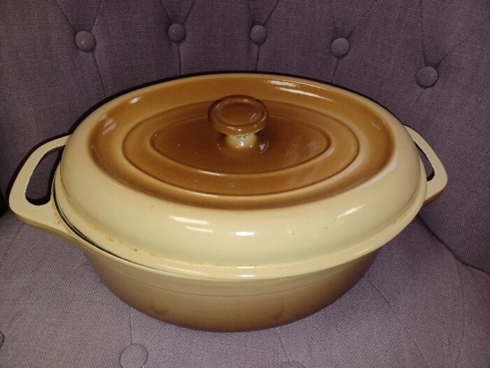 Cocotte Ovale FONTIGNAC N°29 en Fonte Émaillée marron/ beige Made in France