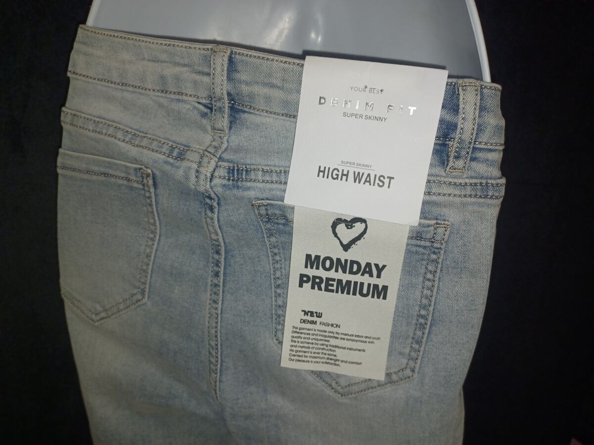 Jean brodé et strass femme denim fit super skinny, Monday premium taille 36/ S, neuf avec étiquette – Image 5