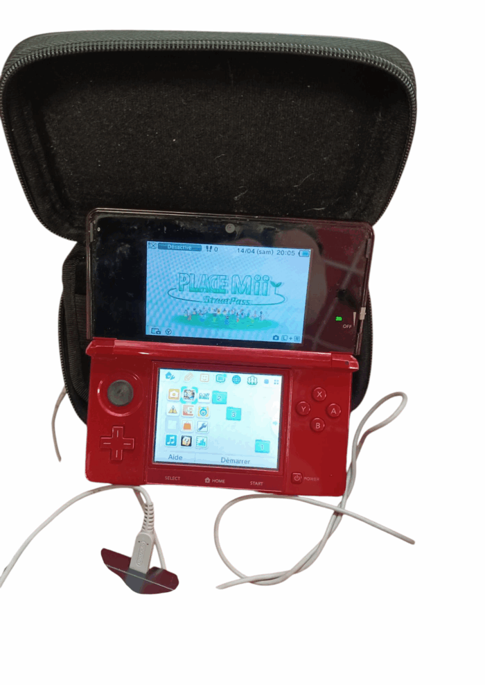 Console de jeux vidéo Nintendo 3DS - Rouge évasé 128 Go + chargeur + 3 jeux – Image 2
