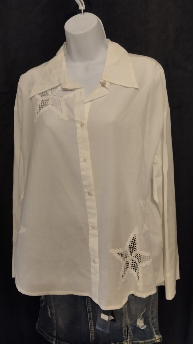 Chemise manches longues blanche, femme avec étoiles brodées au crochet, Valeria Moda, taille unique, neuf – Image 6