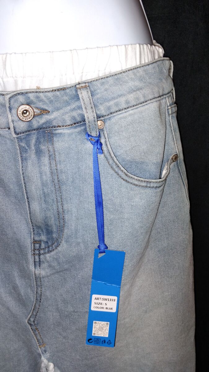 Jupe en jeans, 2 en 1, fente brodée et bords effilochés, taille S, neuf avec étiquette de la marque S.Woman – Image 2