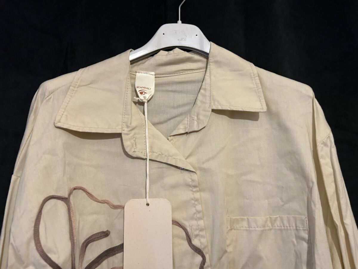 Chemise manches longues femme, Scandal!, taille unique neuf avec étiquette relief motif Floral – Image 3