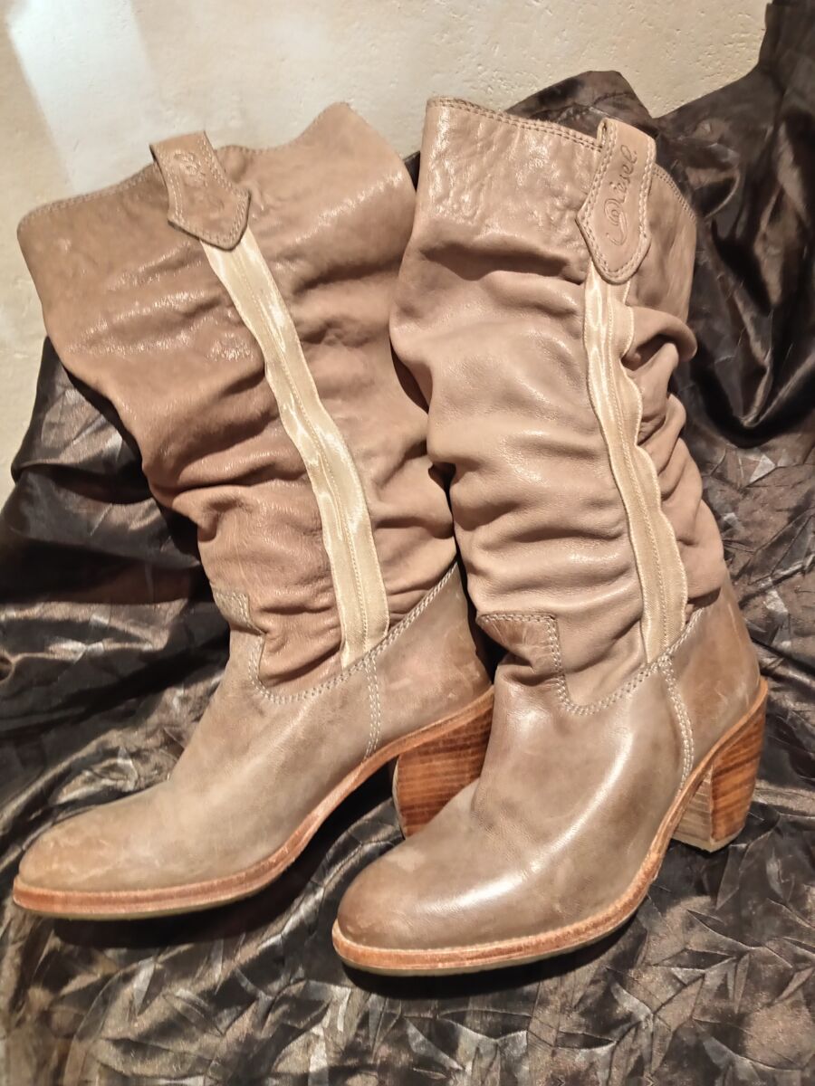 Bottes en cuir femme Diesel taille 37 d'occasion, beige, d'occasion, friperie