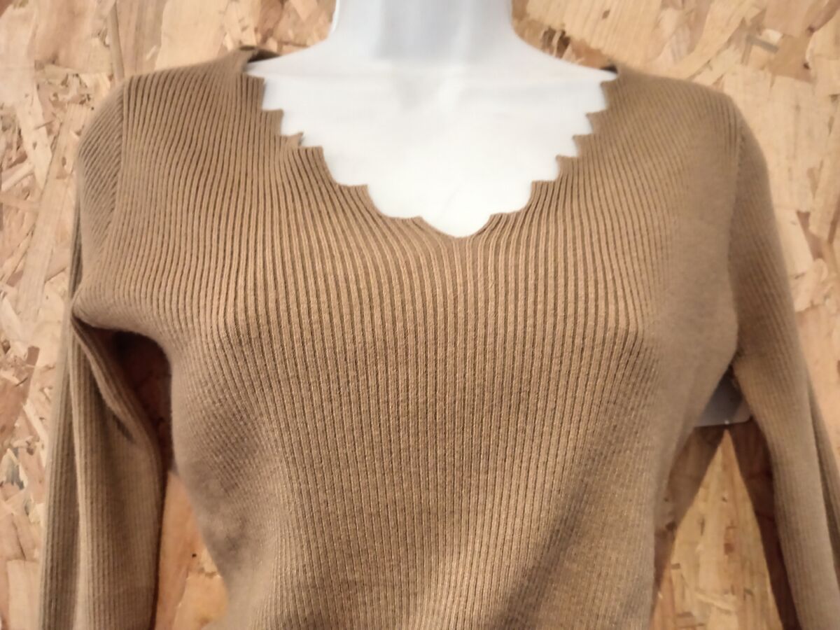 Pull fin et léger, femme, taille unique, neuf avec étiquette, New collection, marron ou vert – Image 7